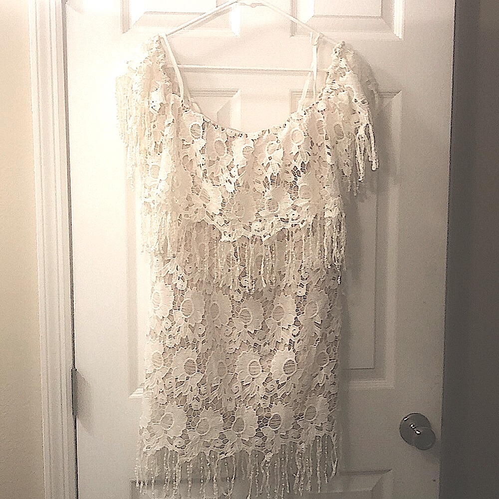 Aakaa Lace Dress Size S